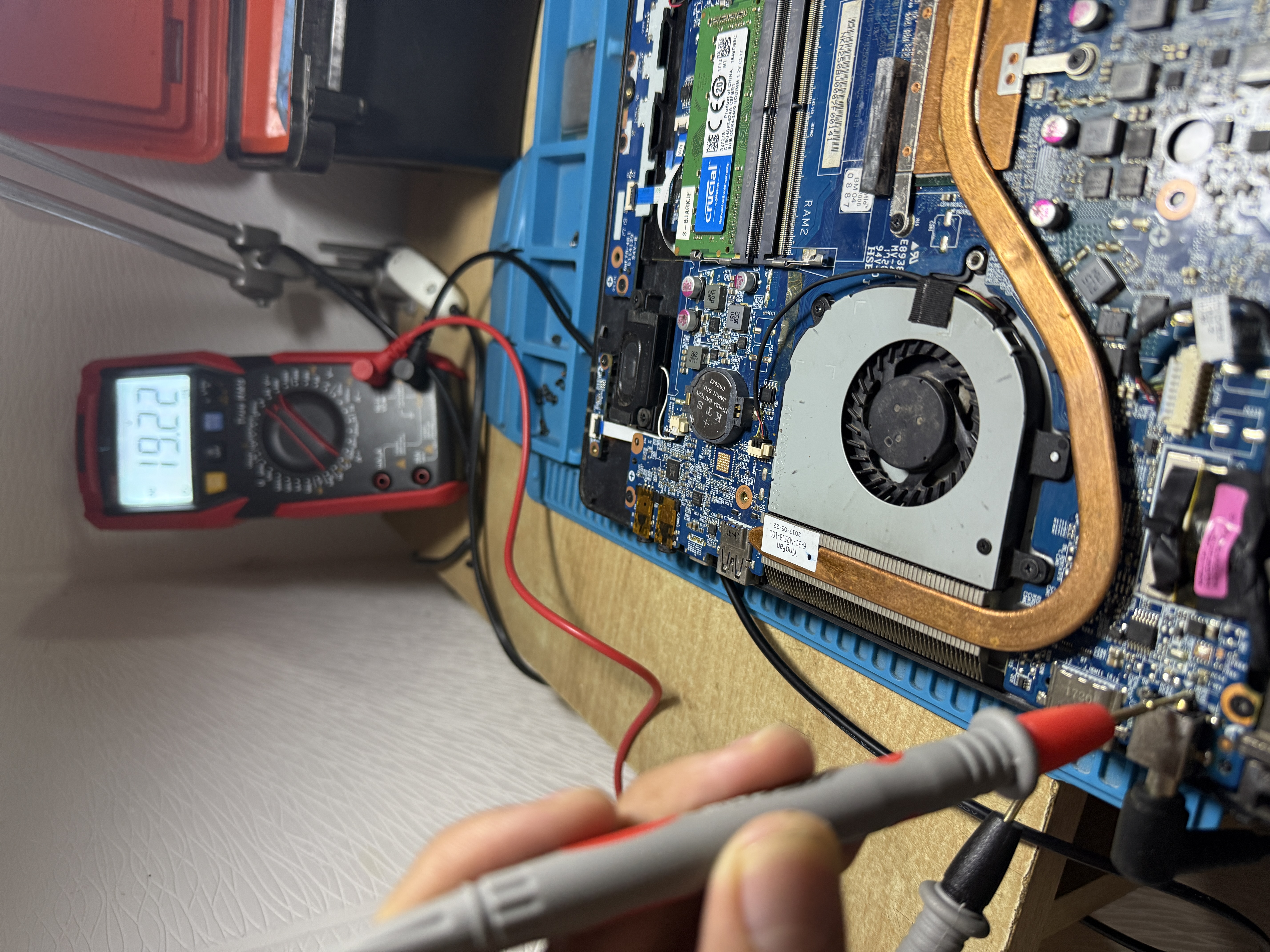 Reparación y mantenimiento de notebook